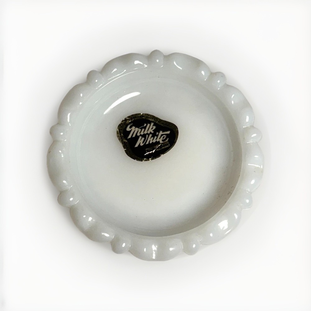 Anchor Hocking Milk White Glass Ash Tray / Trinket Dish 5.25" Rare Sticker VTG